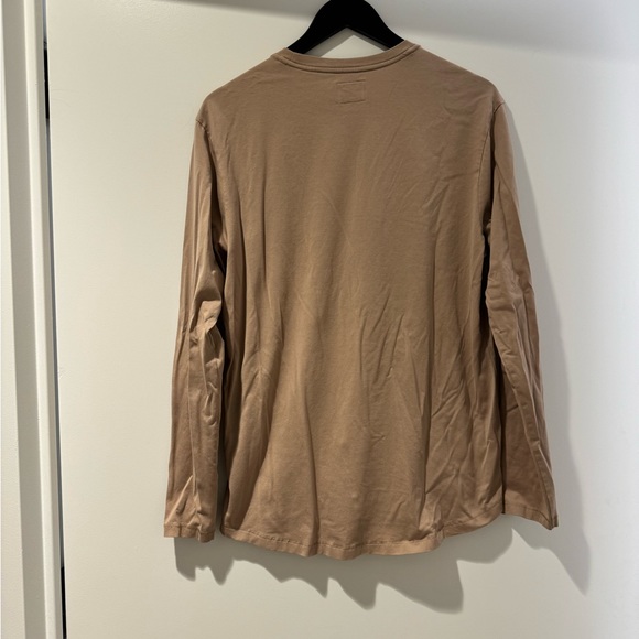 Cuts Long Sleeve Crew Curve Hem Signature Fit - Picture 4 of 5